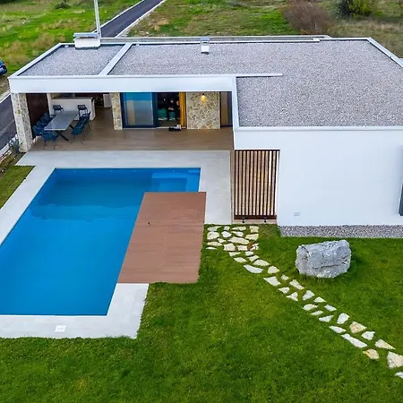 Nera - Etwa וילה מוסטר