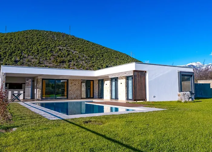 Nera - Etwa Villa Mostar